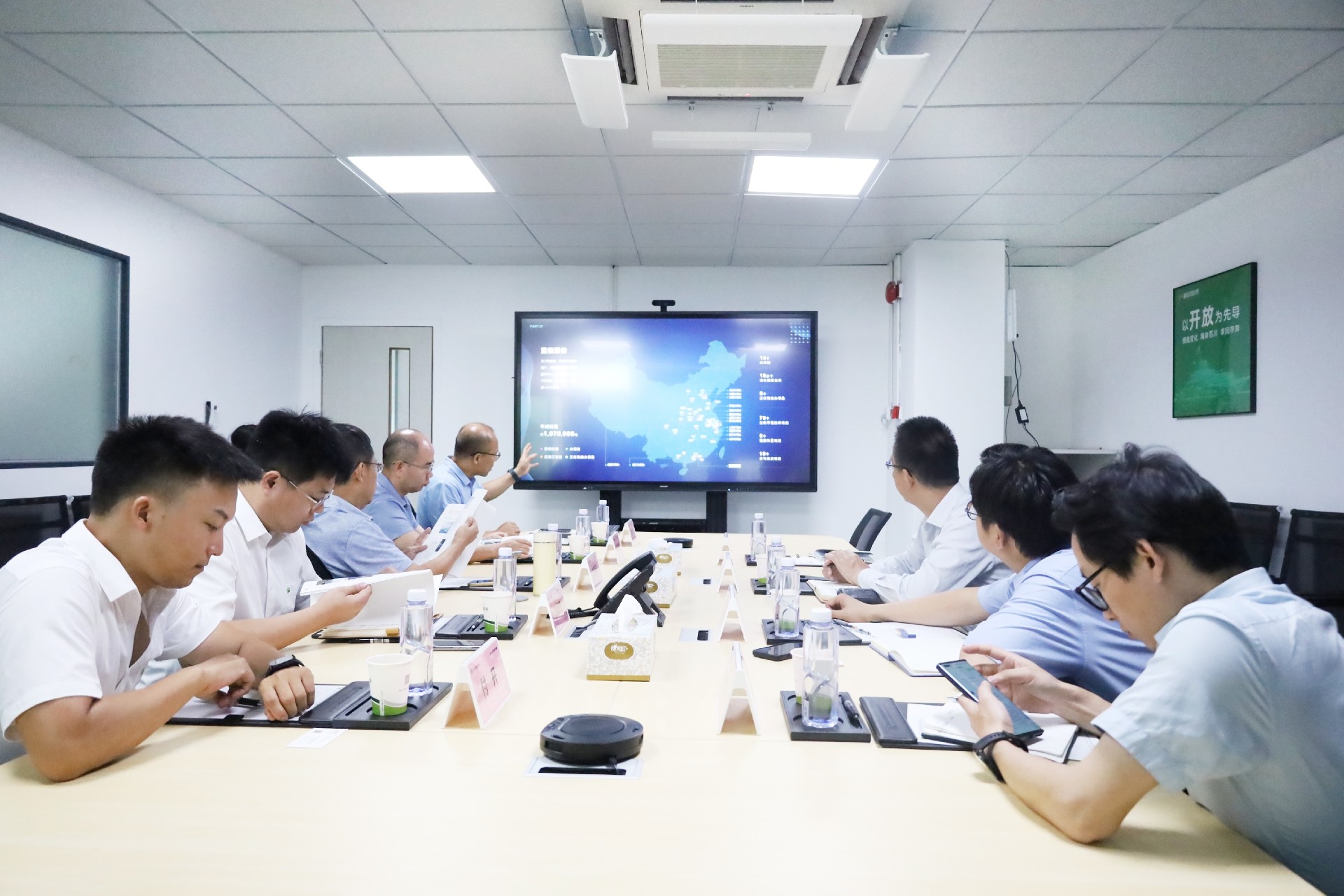 1693812017320371.jpg IMG_5381.JPG