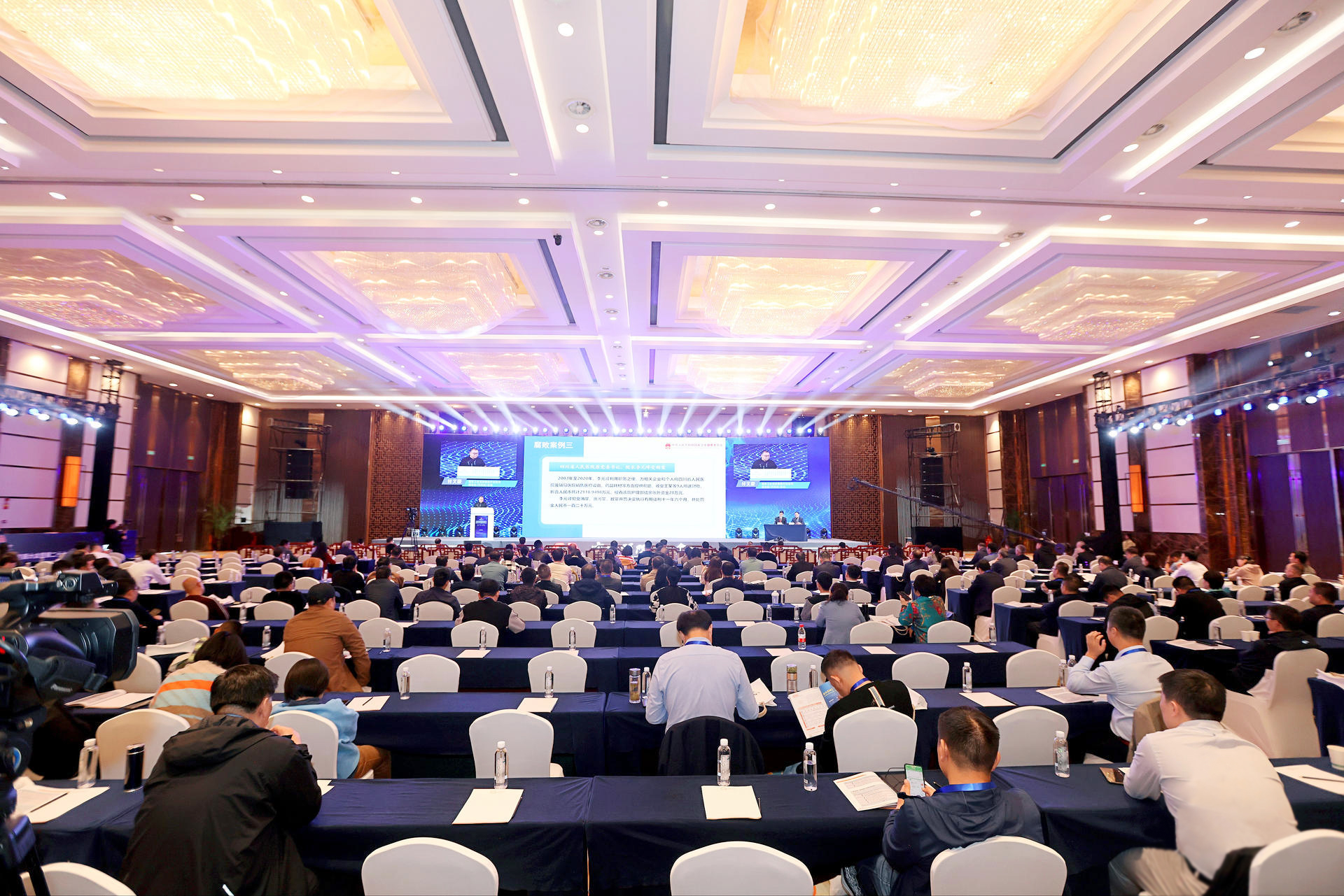 1698391807788122.jpg AIV21718b98bc67b4db6b180f20f01beaf06d1920.jpg