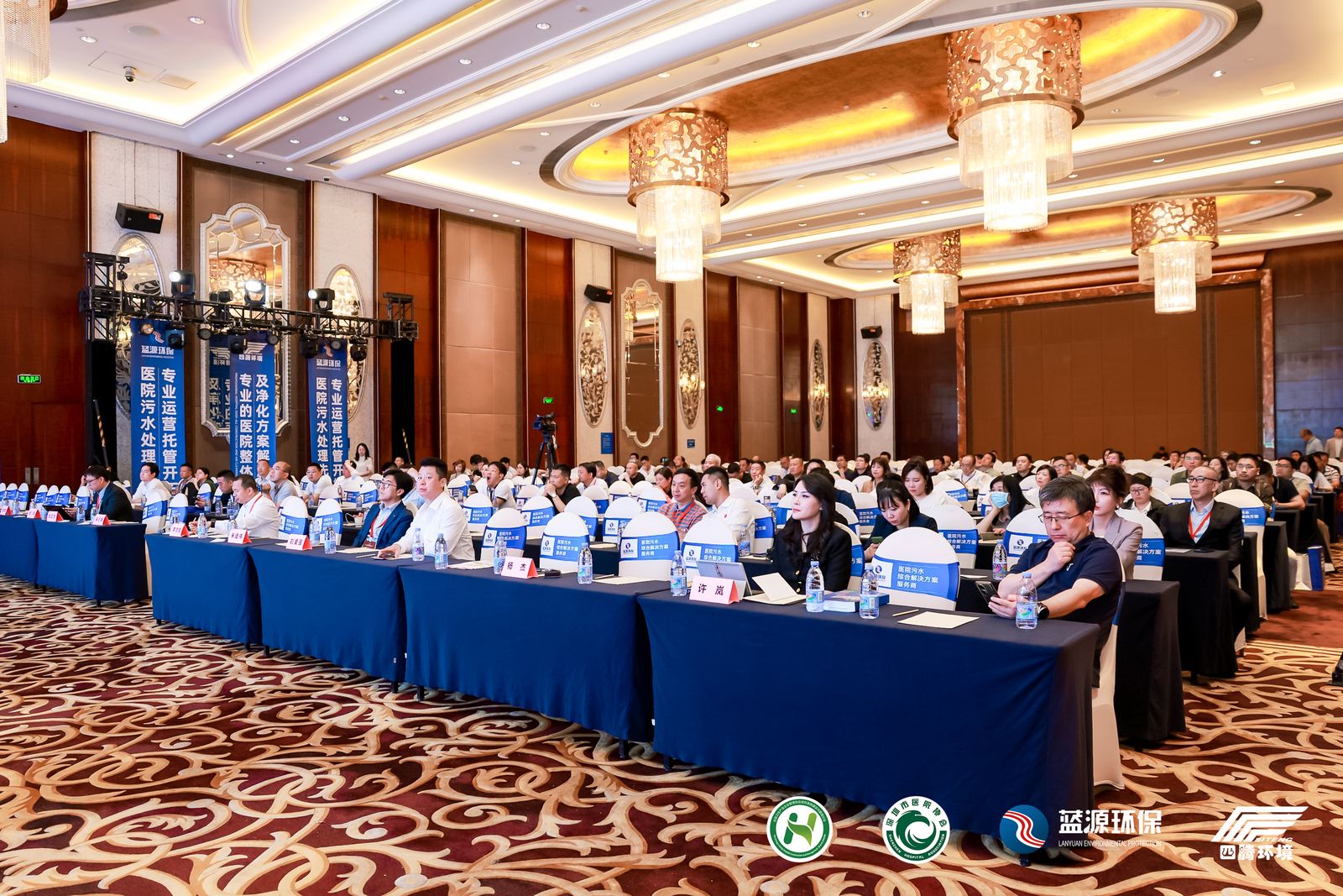 1711963468111426.jpg 2_1600_3000_gif.jpg